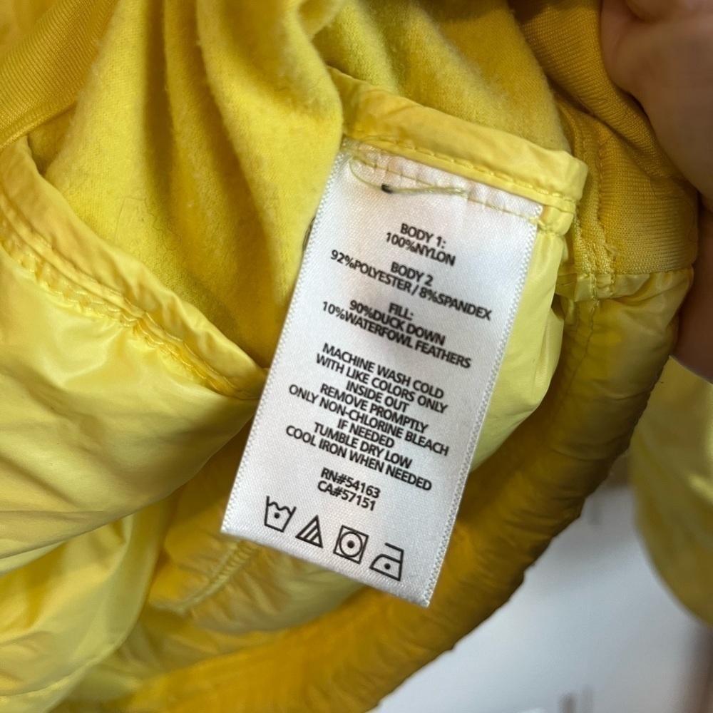 Calvin Klein Down Puffer Pullover Jacket Yellow Large - Picture 5 of 10